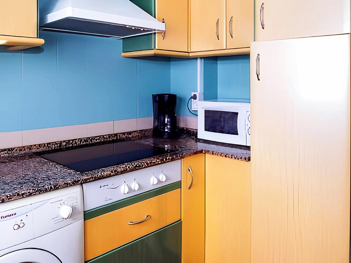 Apartamentos Garaje & Aire & Wifi & Solo Familias Y Parejas Conil De La Frontera Εξωτερικό φωτογραφία